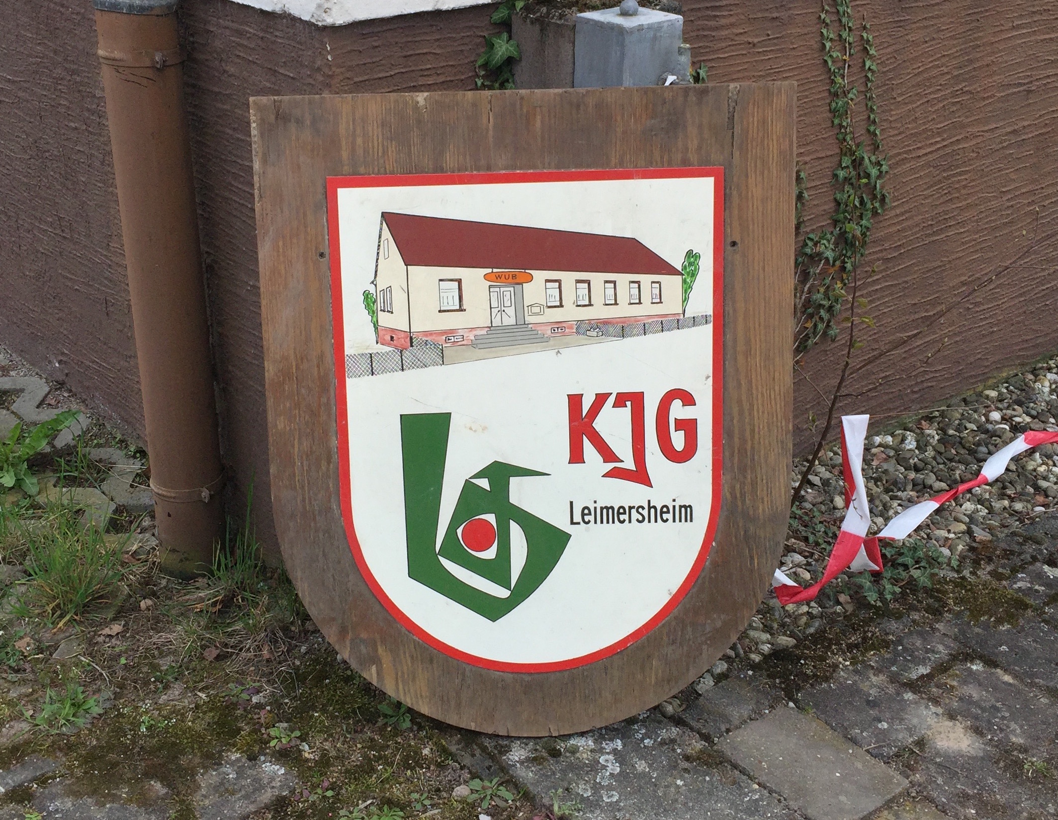 Vereinswappen der KjG Leimersheim mit dem WUB